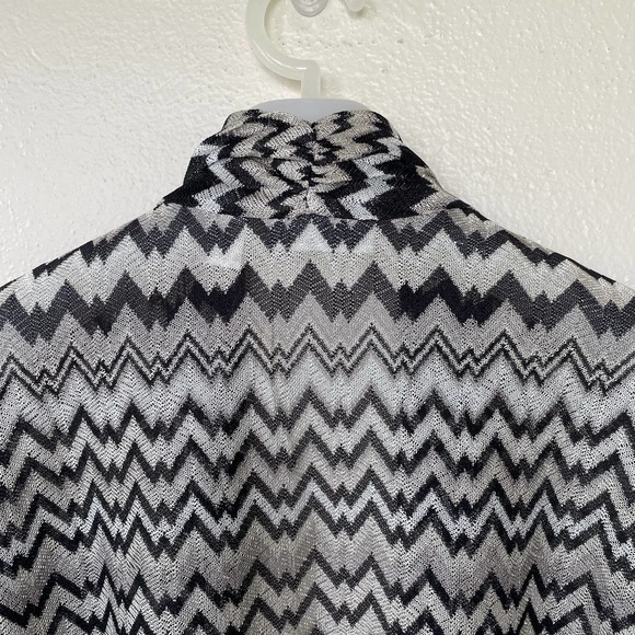 Susan Graver Zig Zag Open Knit semi sheer cardigan size 1X - Picture 6 of 11